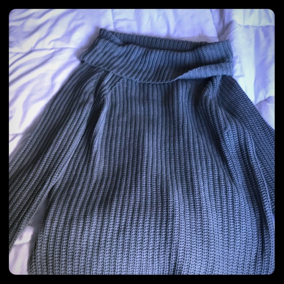 Fashion Nova Sweater - Picture 1 of 3